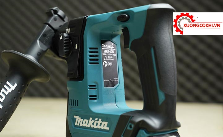Máy Khoan Bê Tông Dùng Pin Makita HR140DSAE1 3 Thân máy được làm bằng nhựa chịu lực, độ bền cao