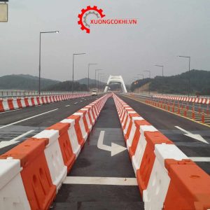Dải phân cách bằng nhựa 5 Dải phân cách bằng nhựa