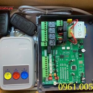 Xưởng cơ khí 23 Phụ kiện đi kèm cổng xếp điện tự động